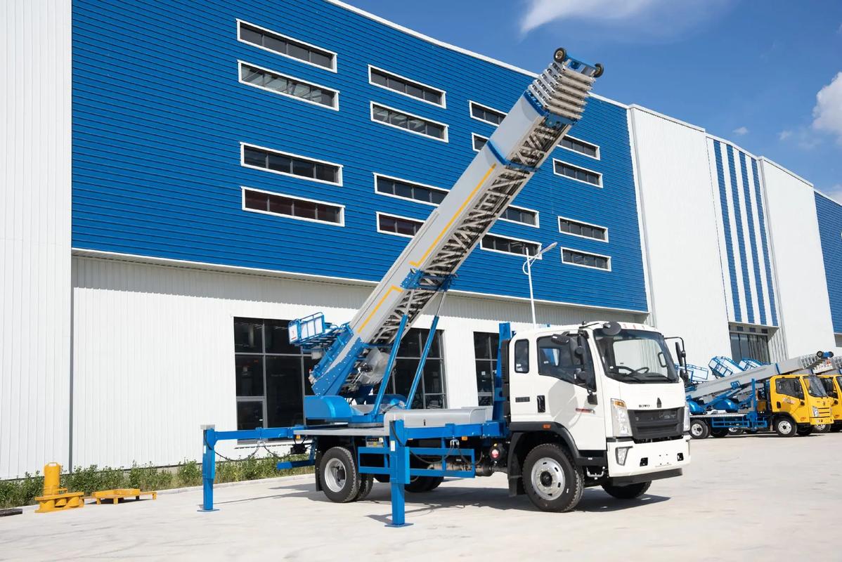 恩施小型云梯车上料车租赁多少钱